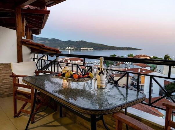 Anna Maria Views Apartment Neos Marmaras Ngoại thất bức ảnh