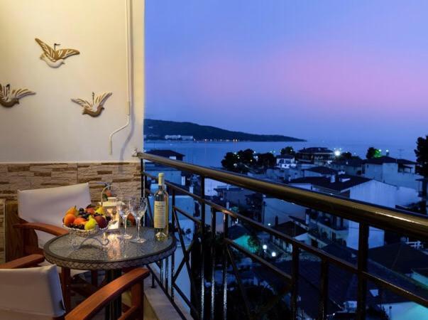 Anna Maria Views Apartment Neos Marmaras Ngoại thất bức ảnh