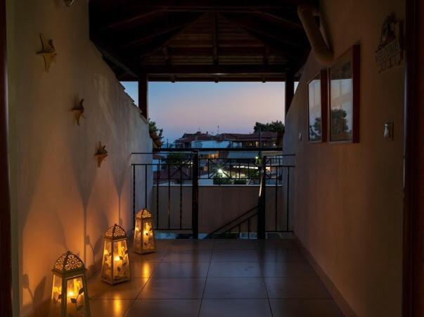 Anna Maria Views Apartment Neos Marmaras Ngoại thất bức ảnh