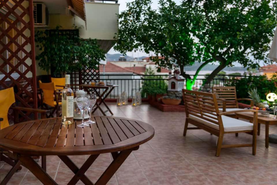 Anna Maria Views Apartment Neos Marmaras Ngoại thất bức ảnh