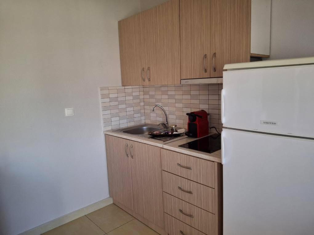 Anna Maria Views Apartment Neos Marmaras Ngoại thất bức ảnh